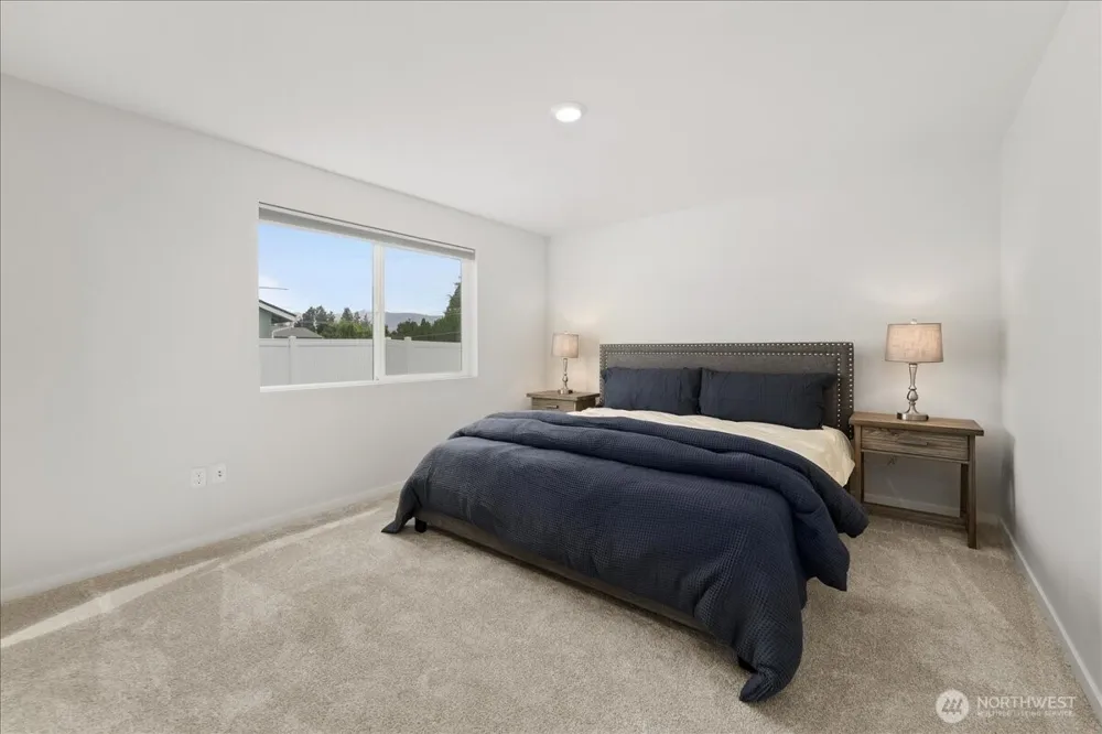 27 Jonagold Lane Manson, WA 98831