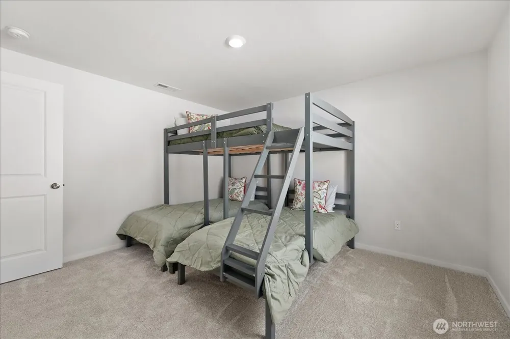 27 Jonagold Lane Manson, WA 98831