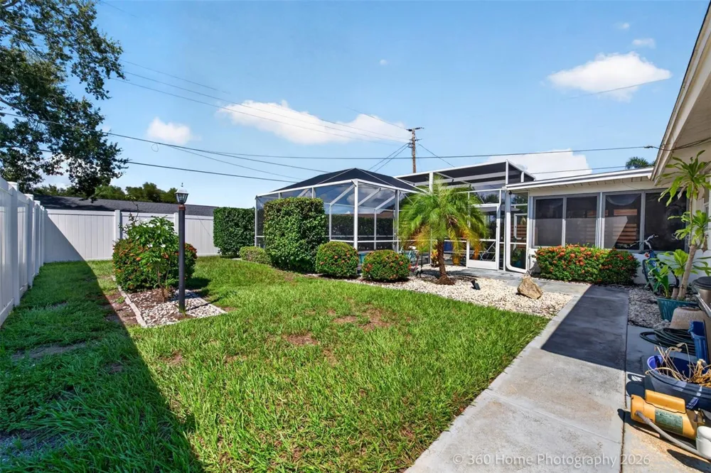 3141 REGATTA CIRCLE Sarasota, FL 34231