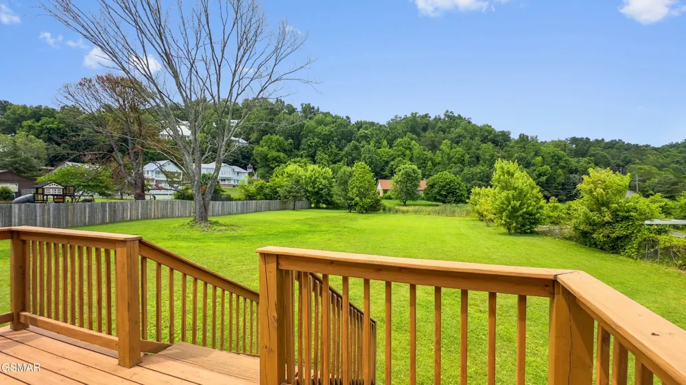 412 Apple Valley Road Sevierville, TN 37862