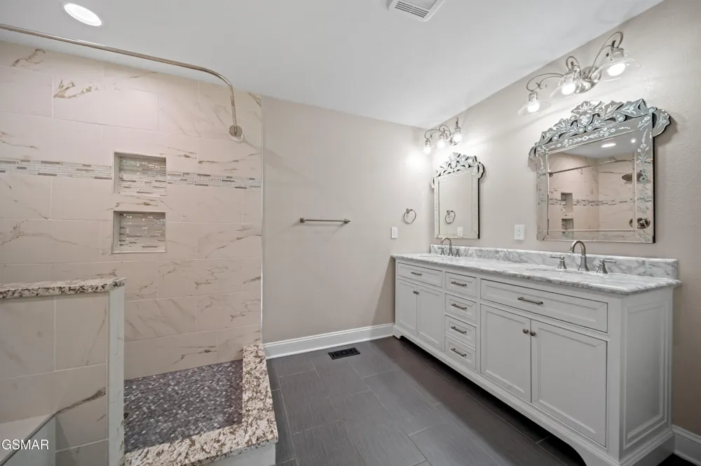 412 Apple Valley Road Sevierville, TN 37862
