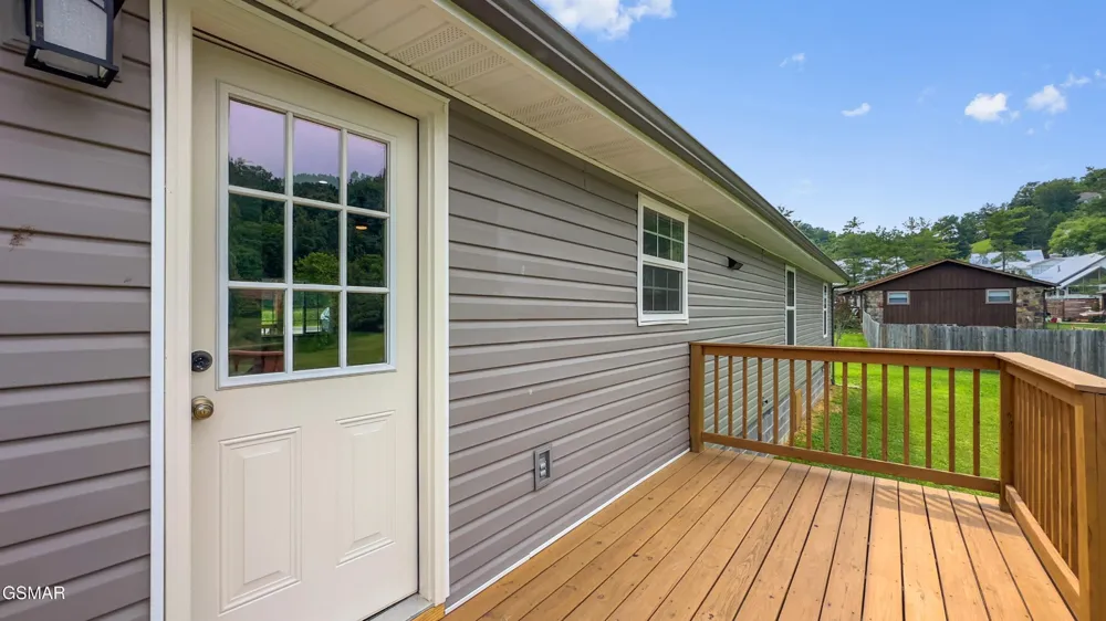412 Apple Valley Road Sevierville, TN 37862