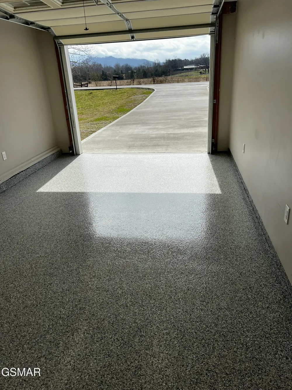 412 Apple Valley Road Sevierville, TN 37862