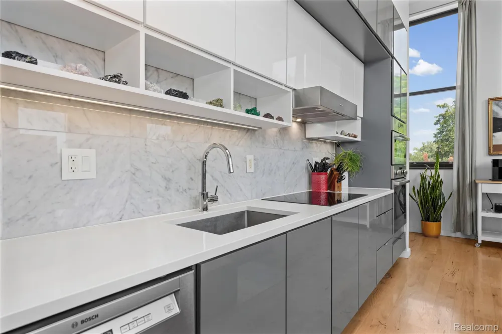 1454 TOWNSEND STREET #302 Detroit City, MI 48214