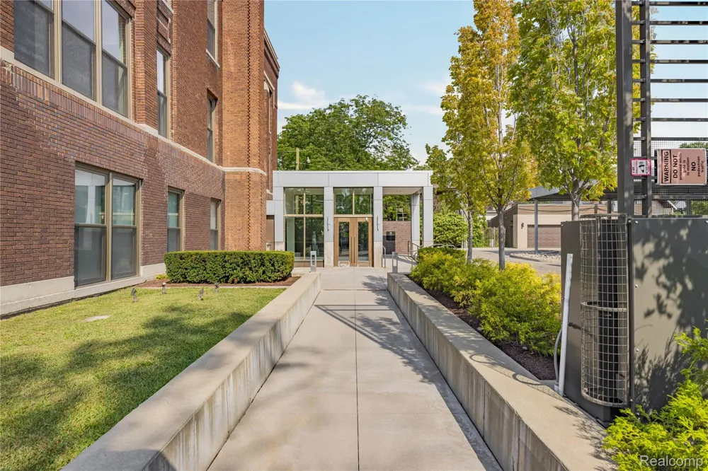 1454 TOWNSEND STREET #302 Detroit City, MI 48214