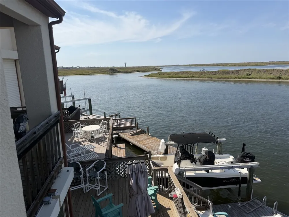15337 Bonasse Court #1104 Corpus Christi, TX 78418