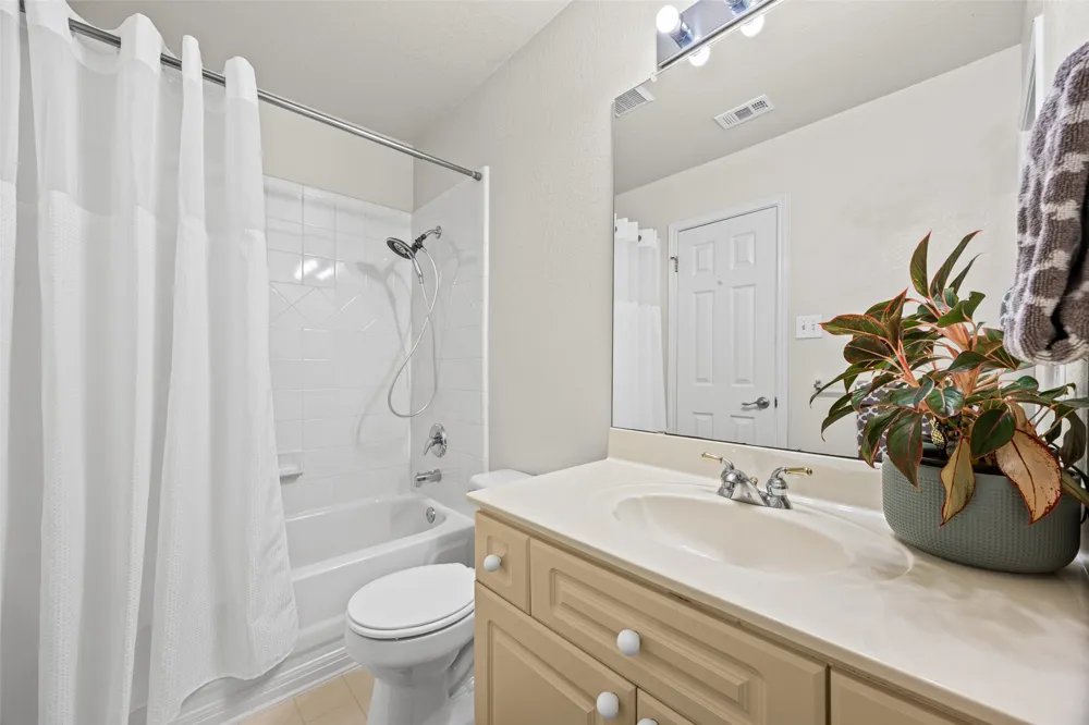 13019 Scofield Farms Drive Austin, TX 78727