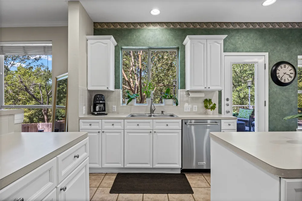 13019 Scofield Farms Drive Austin, TX 78727