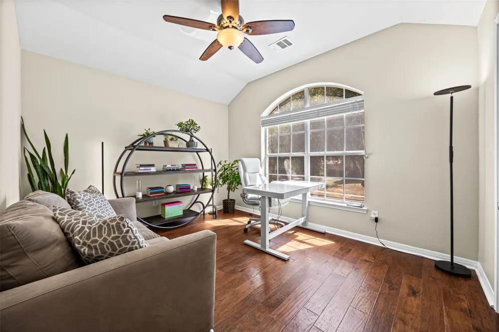 13019 Scofield Farms Drive Austin, TX 78727