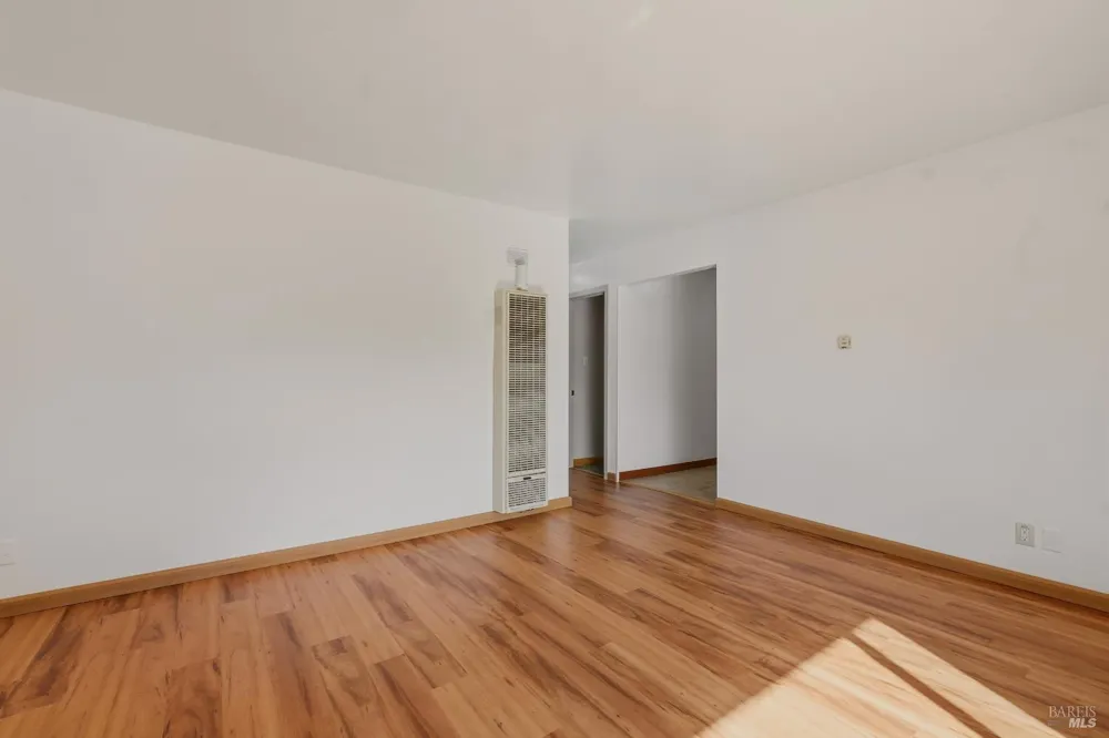 514 Corlano Avenue Santa Rosa, CA 95404