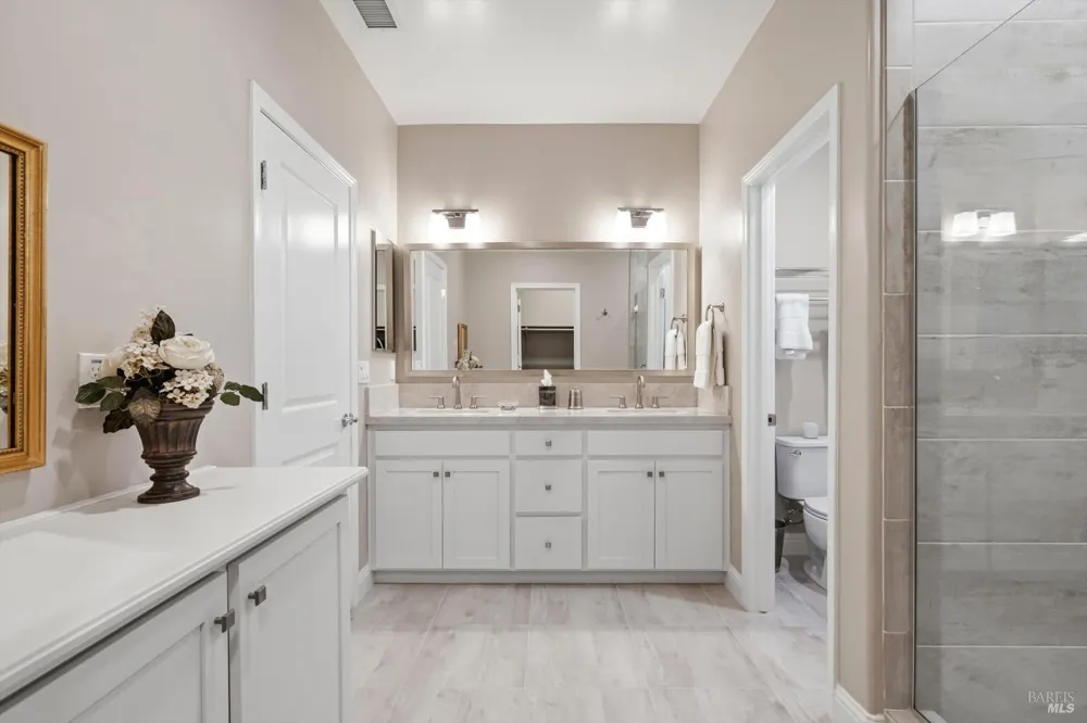 114 Lavender Circle Healdsburg, CA 95448