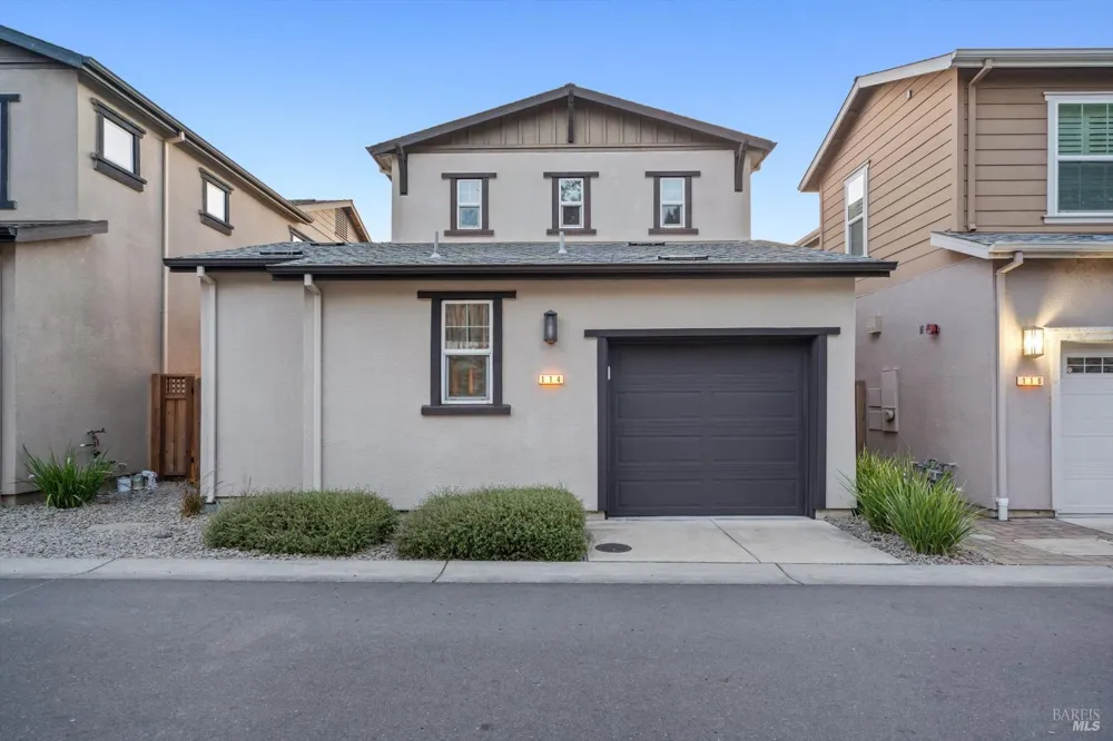114 Lavender Circle Healdsburg, CA 95448