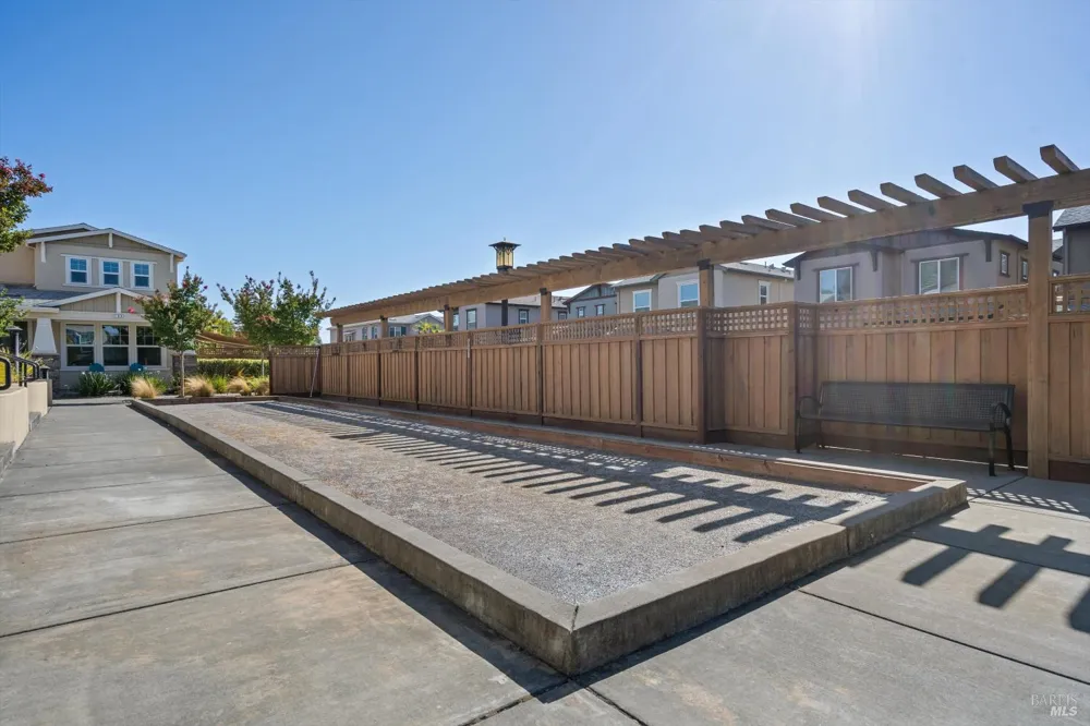 114 Lavender Circle Healdsburg, CA 95448