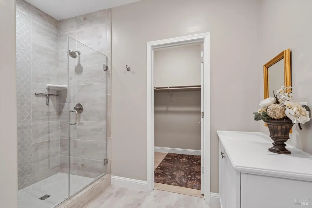 114 Lavender Circle Healdsburg, CA 95448