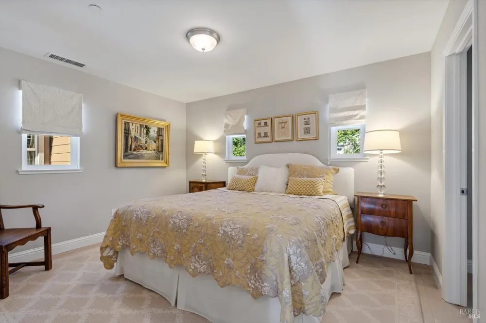 114 Lavender Circle Healdsburg, CA 95448