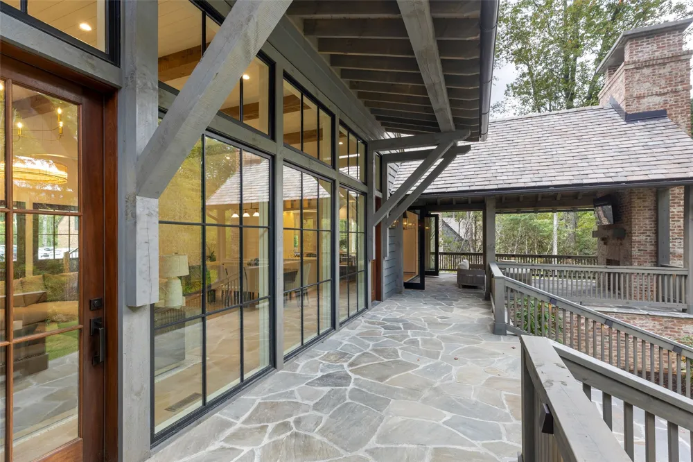 107 Summer Sky Lane Cashiers, NC 28717