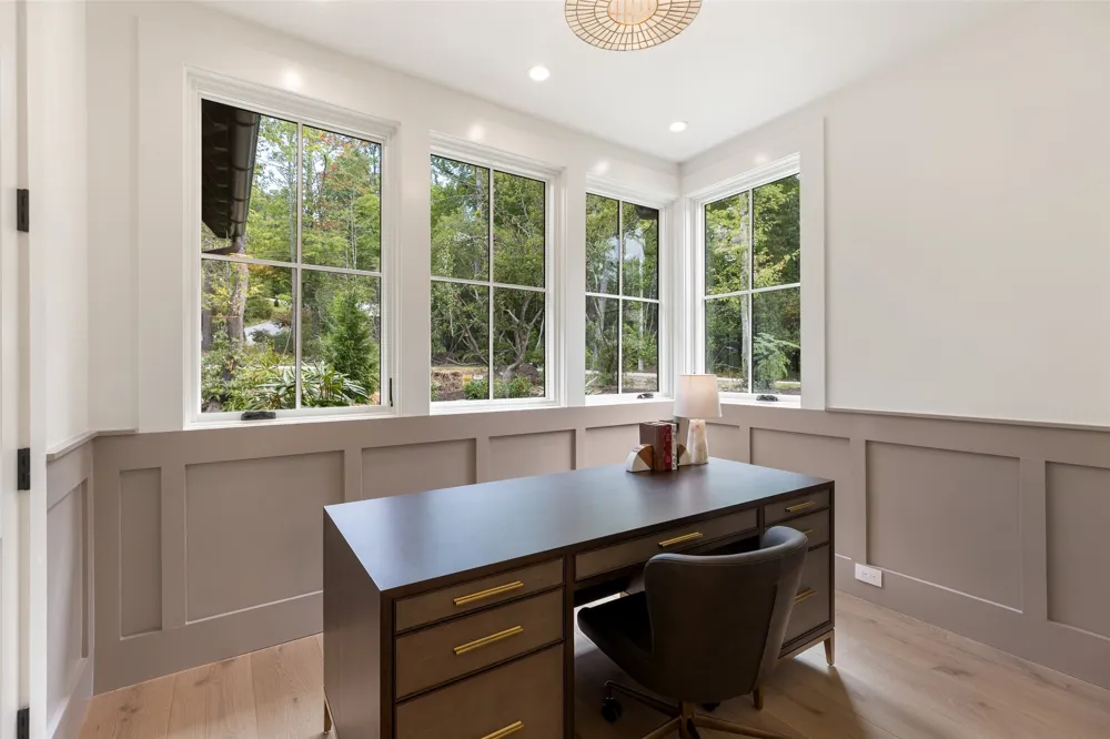 107 Summer Sky Lane Cashiers, NC 28717