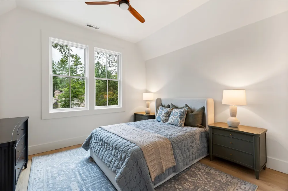 107 Summer Sky Lane Cashiers, NC 28717