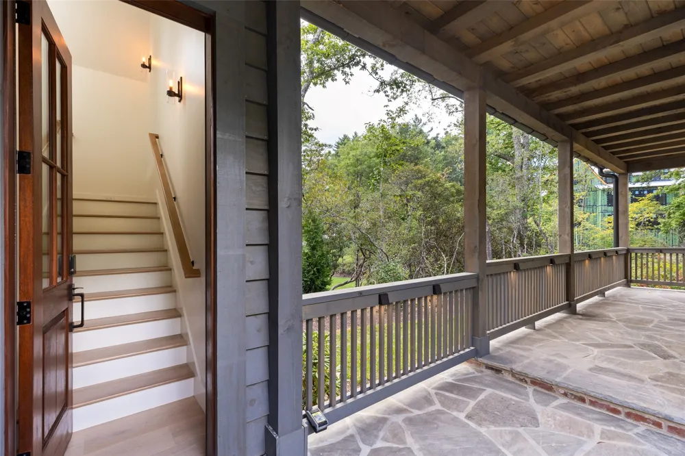 107 Summer Sky Lane Cashiers, NC 28717