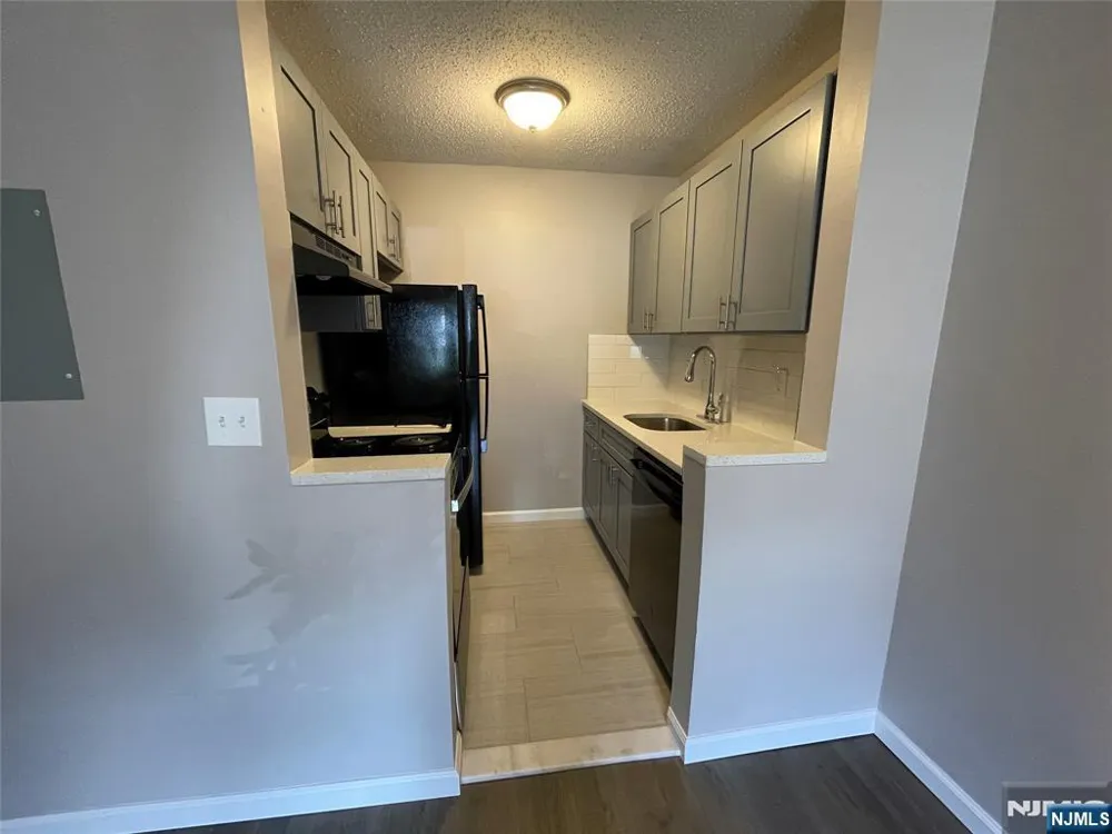 100 2nd Street 113 Hackensack, NJ 07601