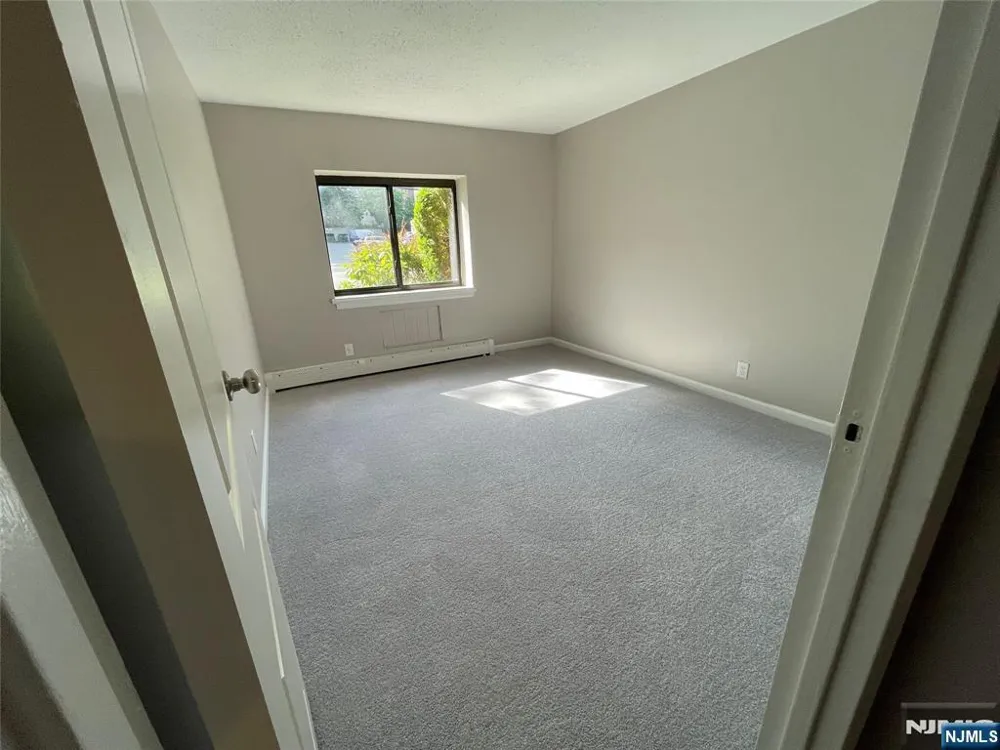 100 2nd Street 113 Hackensack, NJ 07601