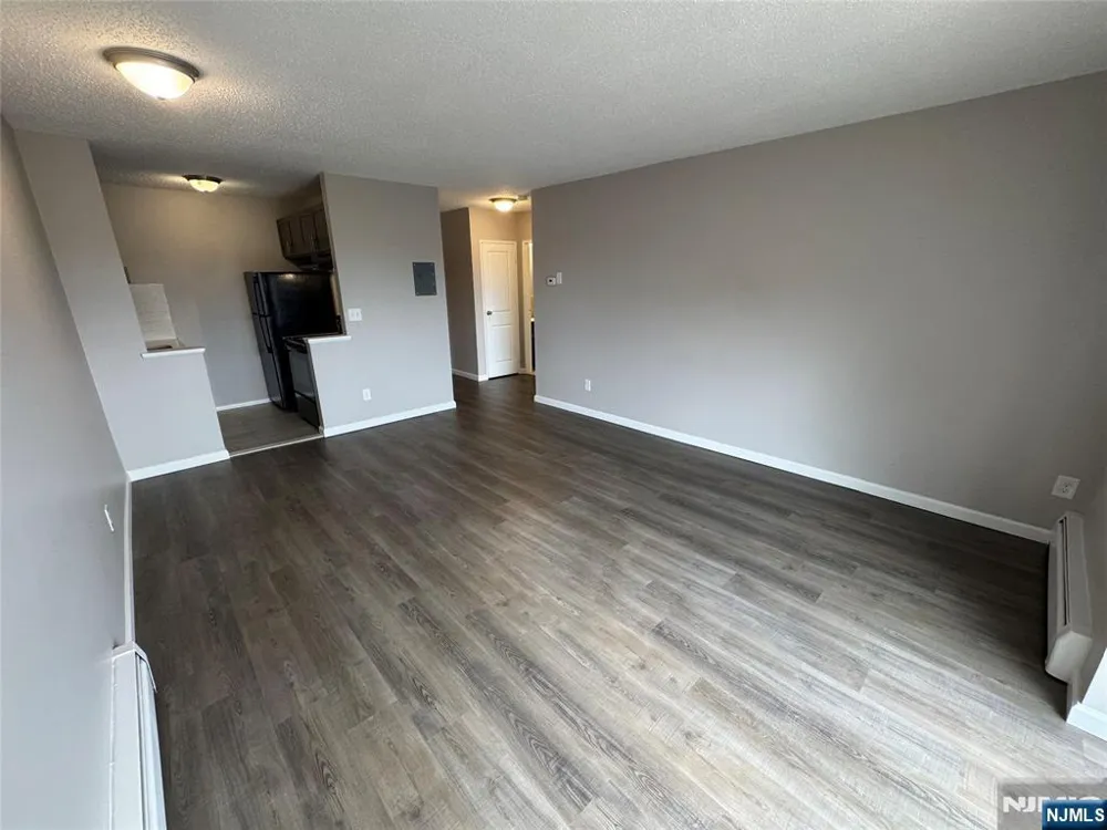 100 2nd Street 408 Hackensack, NJ 07601