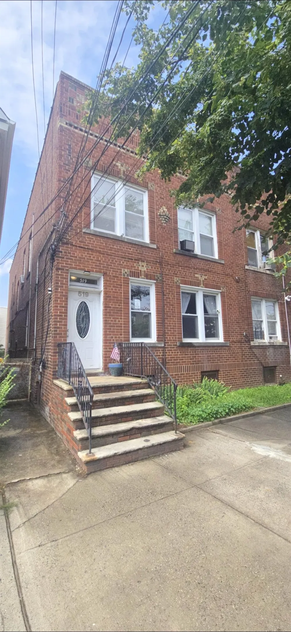 519 AVENUE A Bayonne, NJ 07002