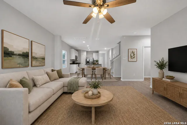 7003 Phoenix Path Converse, TX 78109