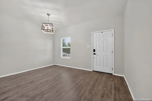7003 Phoenix Path Converse, TX 78109