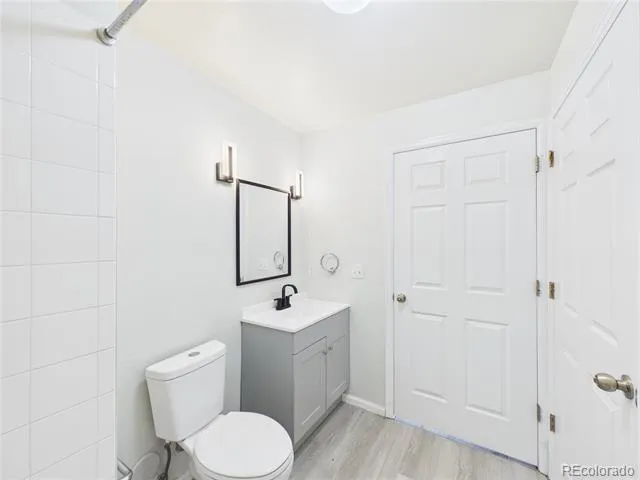 3890 S Dayton Street #107 Aurora, CO 80014