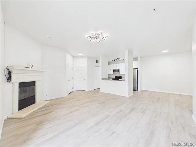 3890 S Dayton Street #107 Aurora, CO 80014