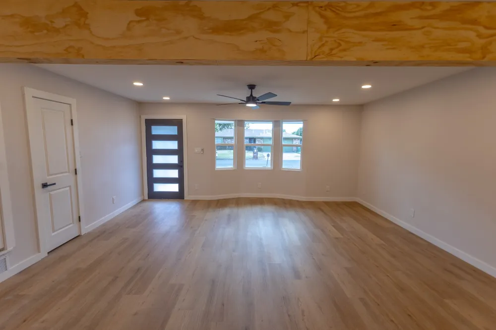1121 Victoria Street Bellmead, TX 76705