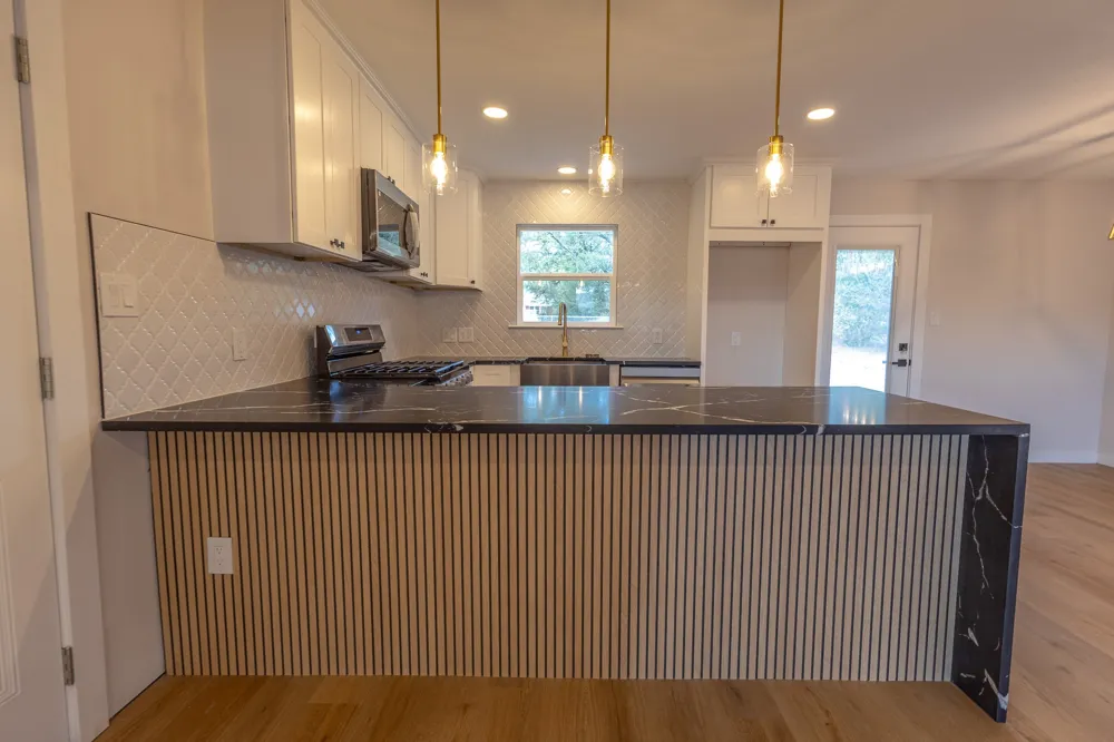 1121 Victoria Street Bellmead, TX 76705
