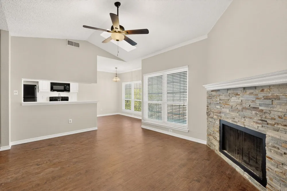 7151 Gaston Avenue #409 Dallas, TX 75214
