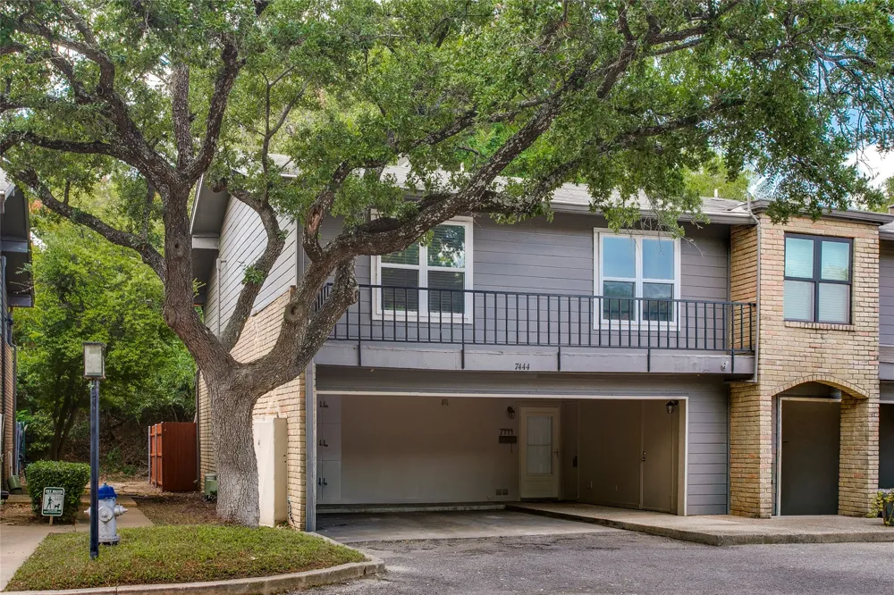 7444 E Northwest Highway #119 Dallas, TX 75231