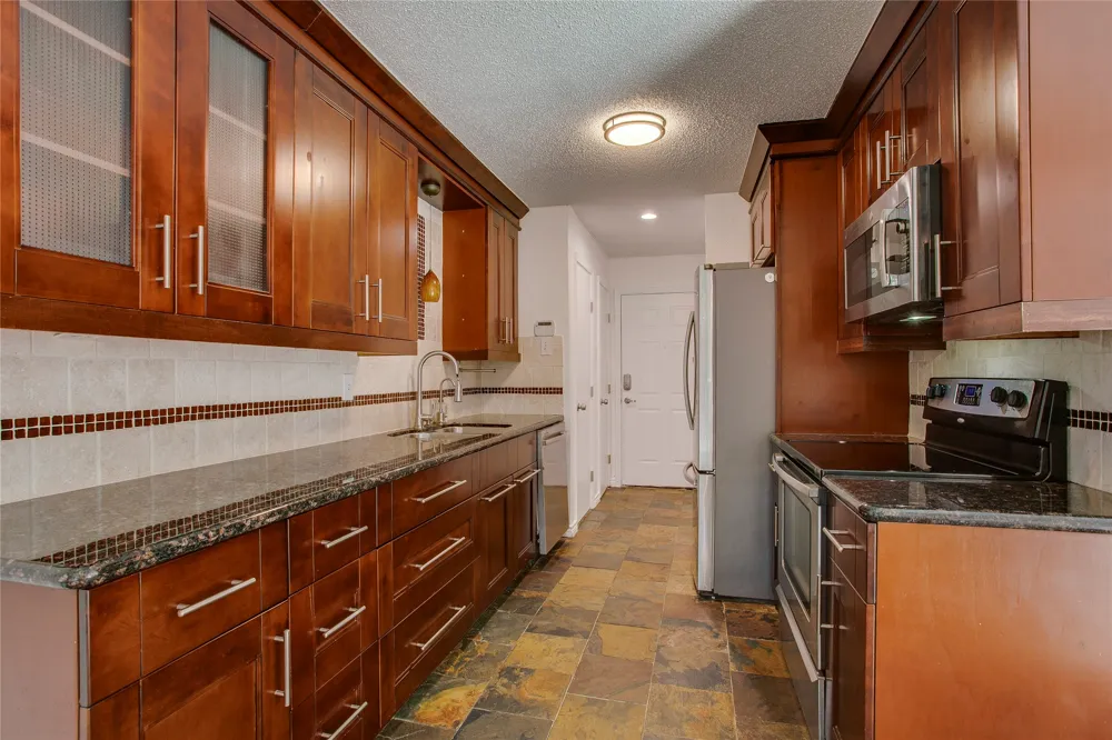 7444 E Northwest Highway #119 Dallas, TX 75231