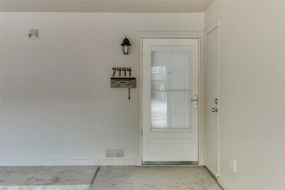 7444 E Northwest Highway #119 Dallas, TX 75231