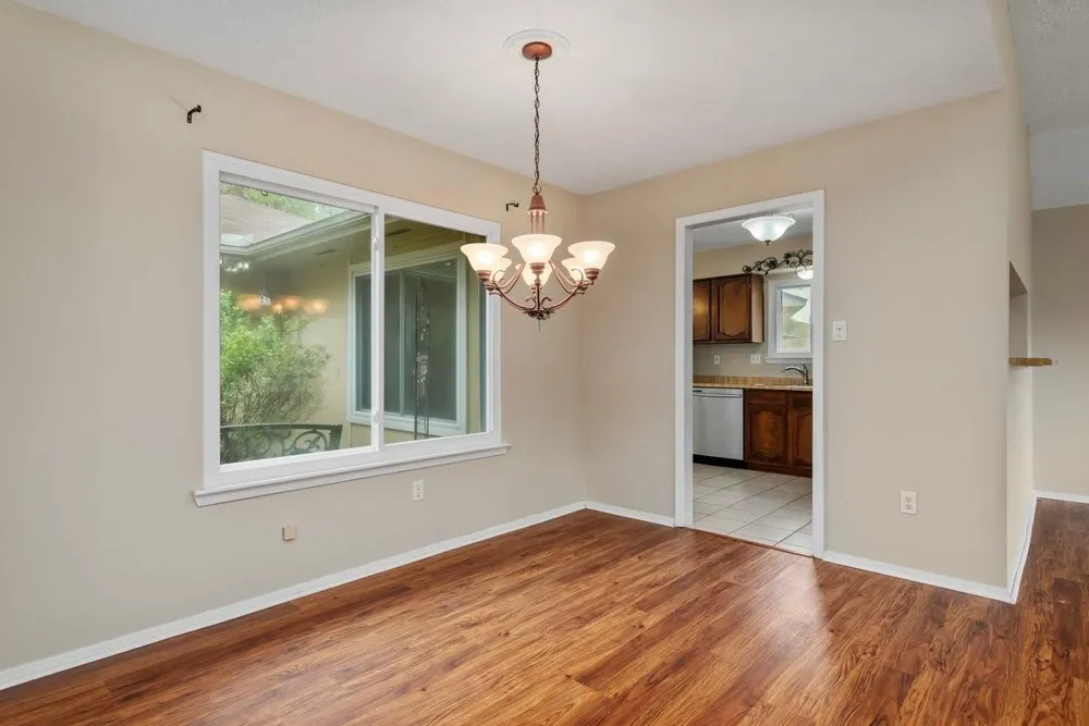 5822 Fallengate Drive Spring, TX 77373