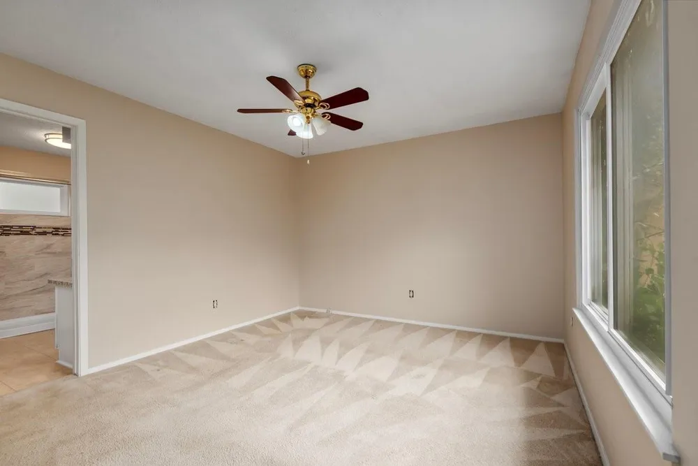 5822 Fallengate Drive Spring, TX 77373