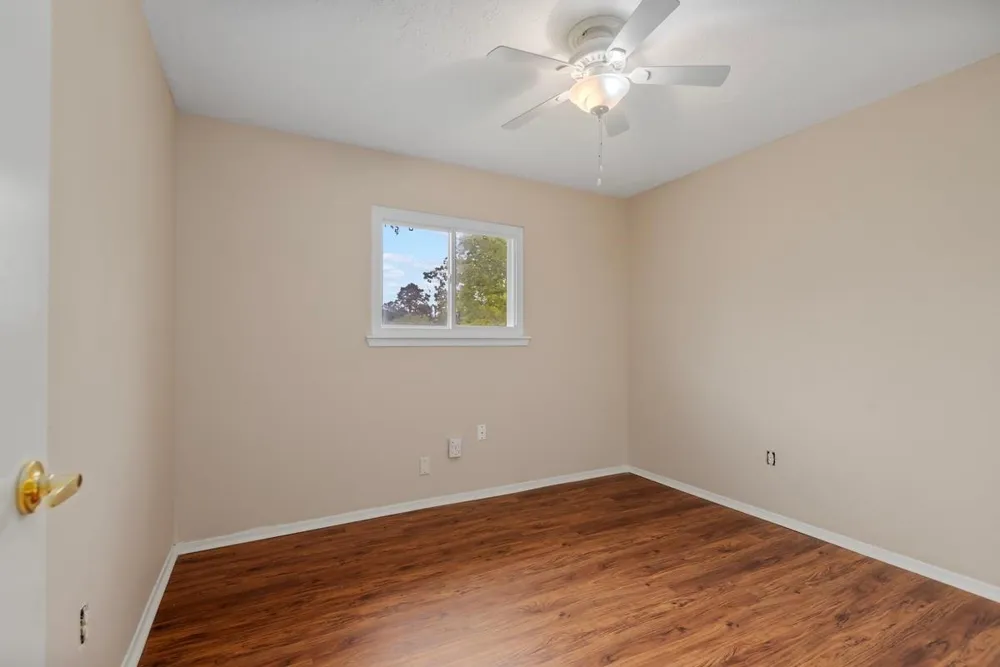 5822 Fallengate Drive Spring, TX 77373