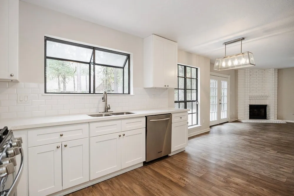 86 W Stony Bridge Circle The Woodlands, TX 77381