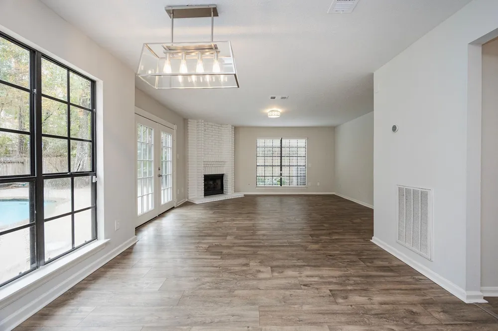 86 W Stony Bridge Circle The Woodlands, TX 77381