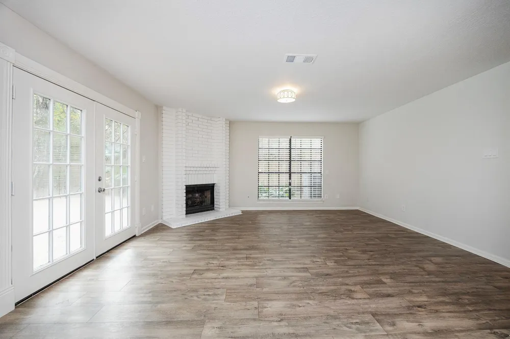 86 W Stony Bridge Circle The Woodlands, TX 77381