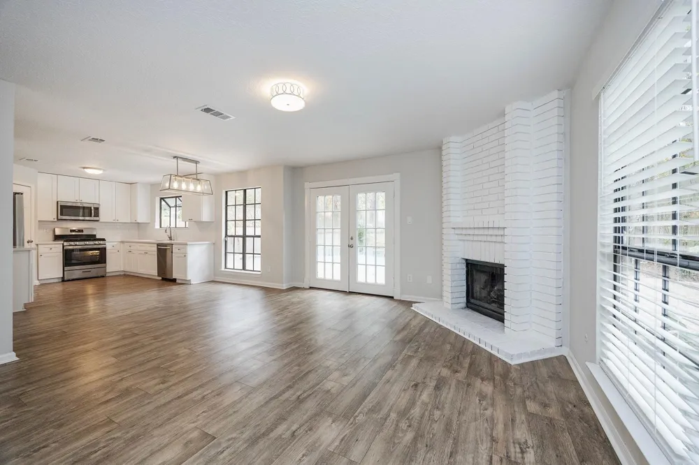 86 W Stony Bridge Circle The Woodlands, TX 77381