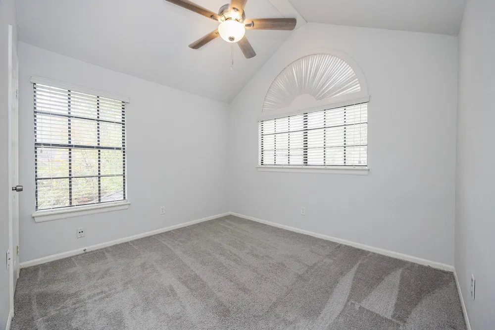 86 W Stony Bridge Circle The Woodlands, TX 77381
