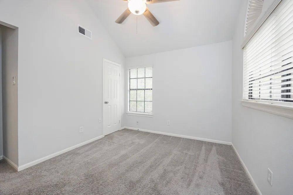 86 W Stony Bridge Circle The Woodlands, TX 77381