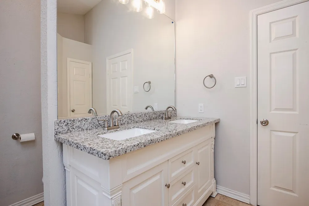 86 W Stony Bridge Circle The Woodlands, TX 77381