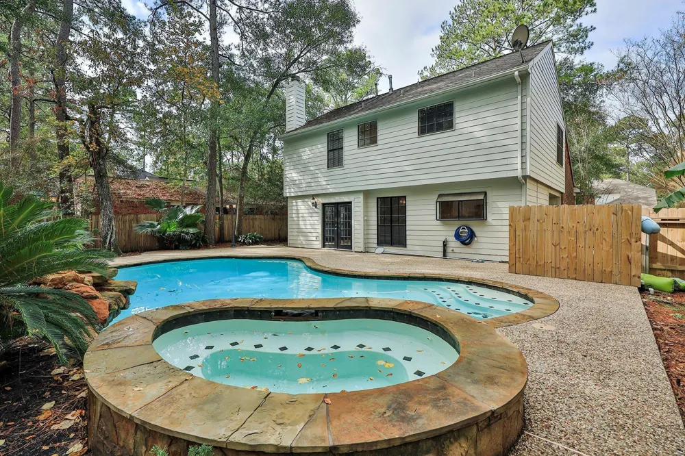 86 W Stony Bridge Circle The Woodlands, TX 77381