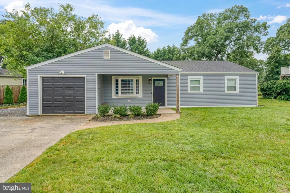 7 SPRUCE DRIVE Little Egg Harbor, NJ 08087