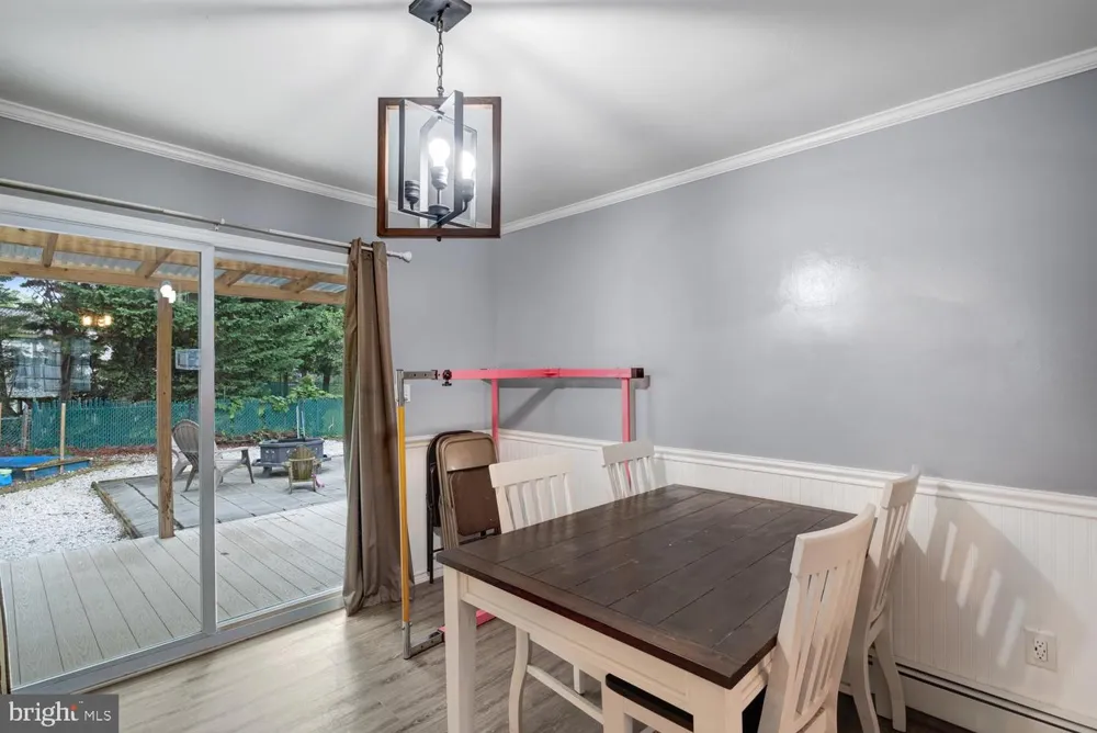 7 SPRUCE DRIVE Little Egg Harbor, NJ 08087